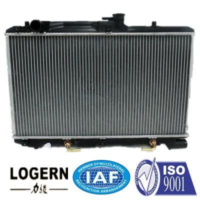 Suz-042 Auto Radiator for Suzuki Caltus Wagon (OEM: 17700-63G31) at