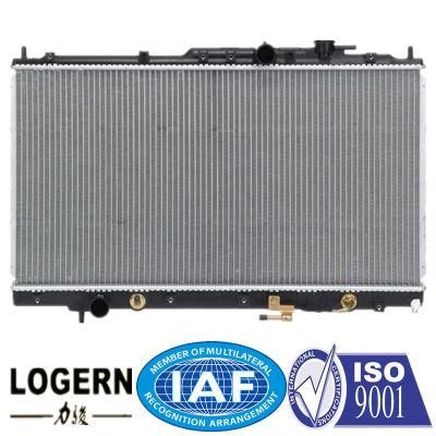 Auto Radiator for Mitsubishi Glant&prime;99-02 at/PA16 Dpi: 2300