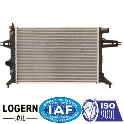 009202496 Auto Spare Part Auto Radiator for Opel Viva&prime;00- Mt