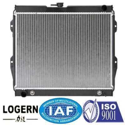 Motorcycle Radiator for Toyota Pick-Up2.4L Yn86&prime;86-95 Mt Dpi: 945