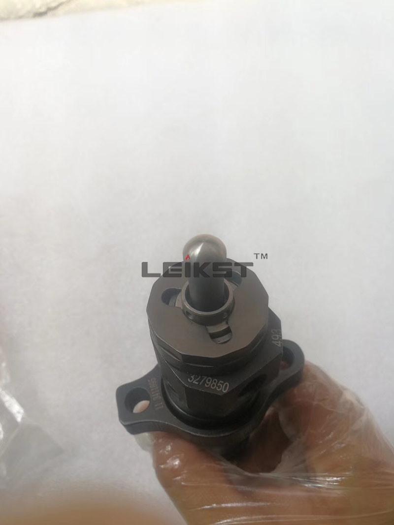 3076703 3001314 4307427 Nta855 M11 K19 K38 K50 Engien Injection/Truck Diesel Engine Fuel Injector