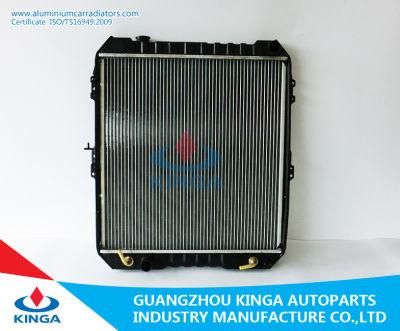 Wholesale Auto Radiator for Hilux Kzn165r at