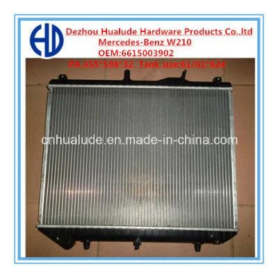 High Quality Aluminum Radiator for Mercedes-Benz (HLD40062)