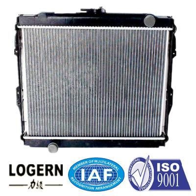 High Quality Radiator for Toyota 84- Hilux/4 Runner/Pickup at