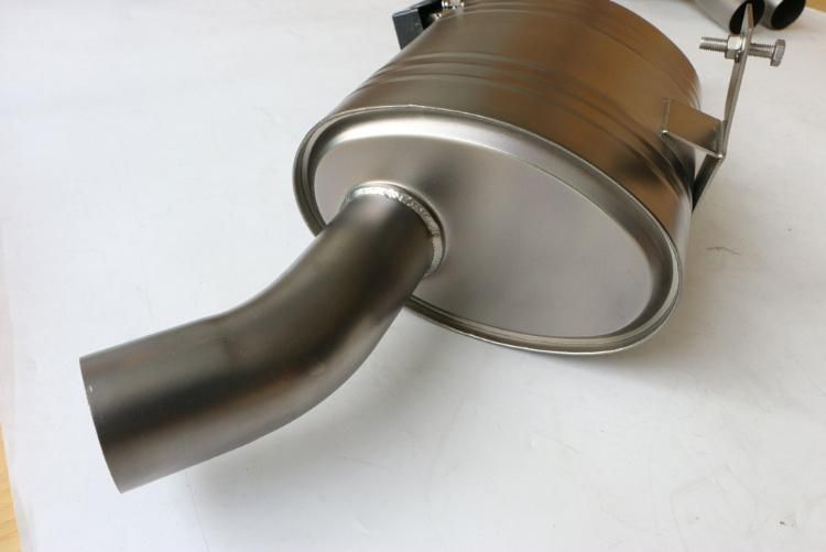 Sand blasting stainless steel exhausts system BMW e92 m3 m4
