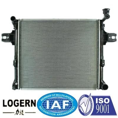 Aluminum Radiator for Jeep Grand Cherokee/Commander&prime;05-08 at/PA32 Dpi: 2840/2839