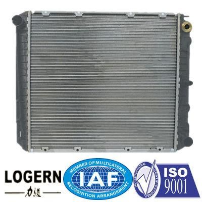 Car Radiator for Volvo1 740&prime;85-92/760&prime;86-90 Dpi: 83