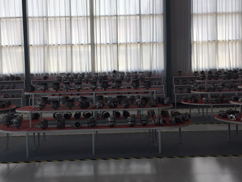 12V, 2.2kw Thermo King SL-TCI30, Yanmar Tk486 1998 Starter