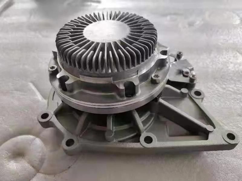 Truck Water Pump for Detroit Dd13 Dd15 Freightliner Truck OEM Ea4712001101