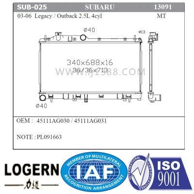 Auto Radiator for Subaru 03-06 Legacy/Outback Mt