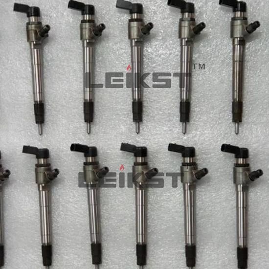 0445110101 Common Rail Fuel Injector for 6CT Isde Isbe Engine 0445110269 3928228