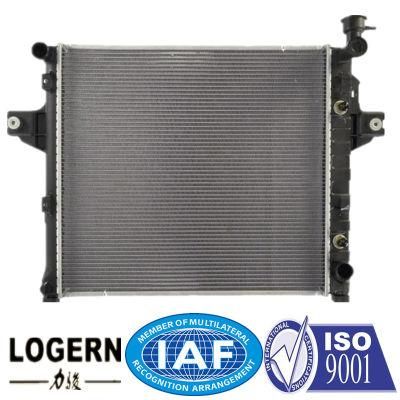 Chr-043 Automobile Radiator for Chrysler Grand Cherokee&prime;99-00 at Dpi 2263