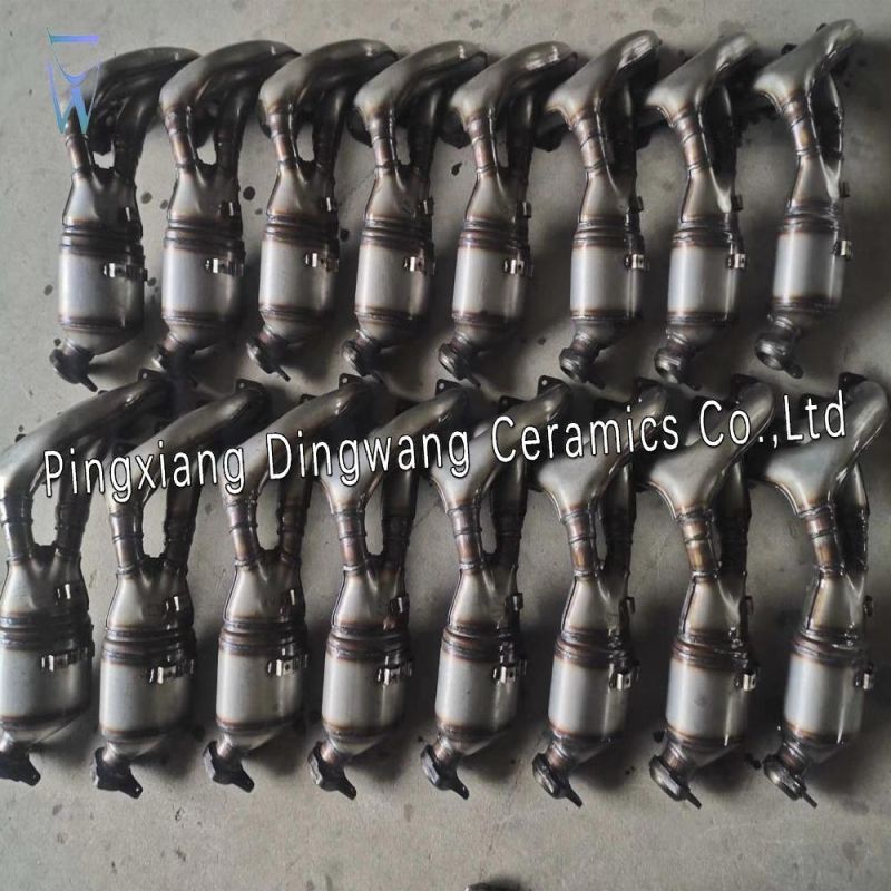 Exhaust Manifold Ternary Catalytic Converter Price for Toyota Land Cruiser