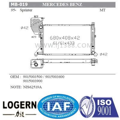 Engine Parts Aluminum Radiator for Benz Sprinter&prime;95-00 Mt