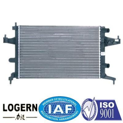 Automobile Parts Radiator for Opel Corsa C / Corsa Ii&prime;00 Mt