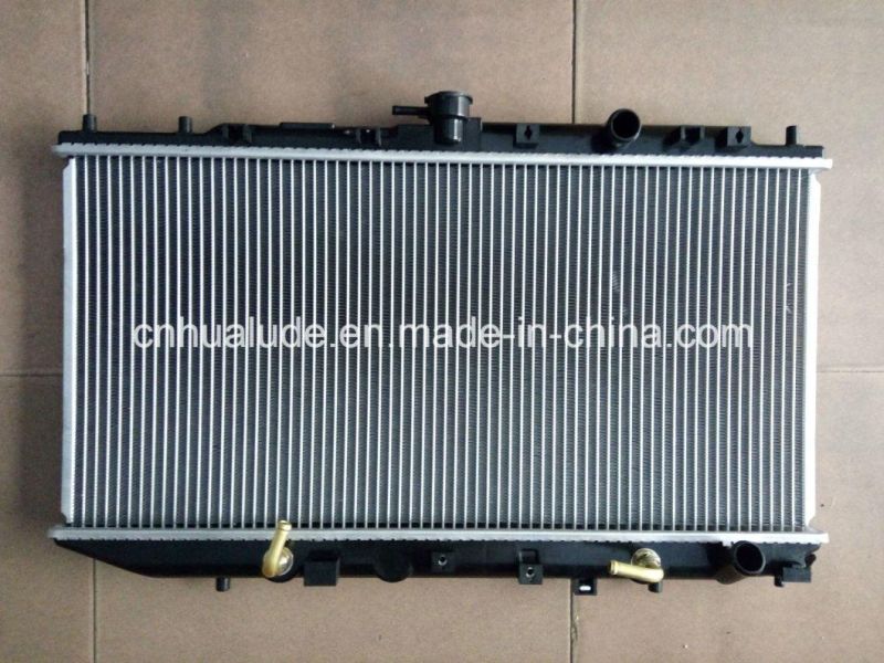 Aluminum Core Plastic Tank Radiator for Cars