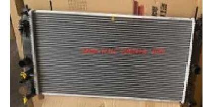 Car Parts Water Tank Radiator for Toyota Corolla 2020 Le (OEM 16400-37311)