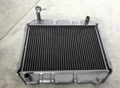 Copper Aluminium Auto Truck Radiator for Nissan Vanette C22