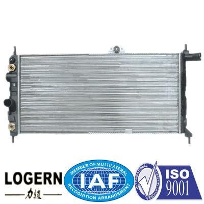 Auto Parts Radiator for Opel Kadett E&prime;84-91 at 1302030