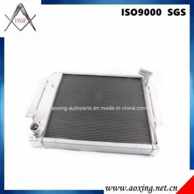 Auto Parts Car Radiator for 1970 -1981 International Scout II/Pickup