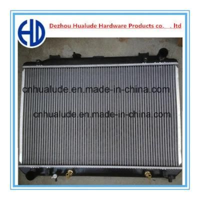 Good Performance Aluminum Plastic Auto Radiator for Toyota Noah