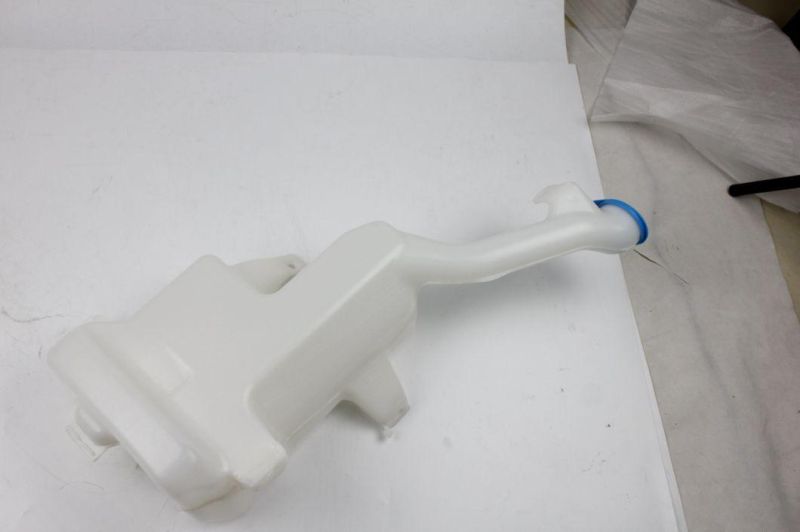 Auto Parts for Honda Accord 2008-2012 OEM 76841-T2a-Y01 Water Tank