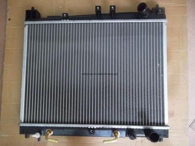 2014 High Quality Aluminum Brazed Welding Car Radiator for Toyota Probox