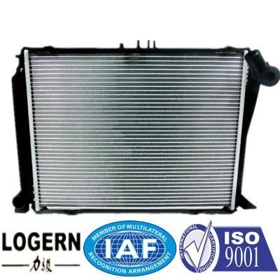 Auto Aluminum Radiator for Toyota Hiace Petrol&prime;98- at/PA48
