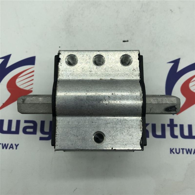 OEM: 2122400418/212 240 0418 Fit for Benz 212year: 2014- Kutway Engine Mount