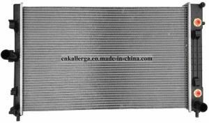 Auto Radiator for Holden Commodore Vz V6 04 at 17007 (HD-010)