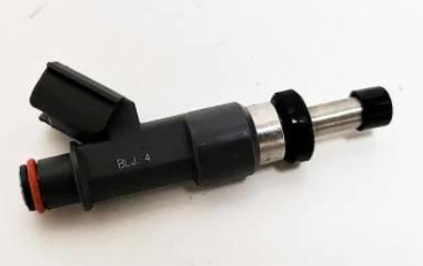 Yiyang 4 Stroke Auto Spare Part Fuel Injector for Toyota Camry (OEM 23250-75100)