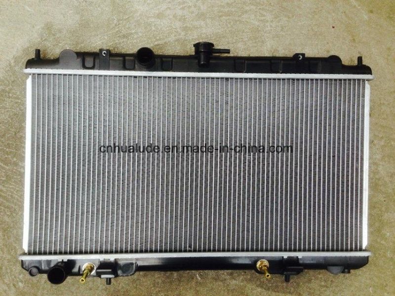 Hot Sale Alumunum Plastic Car Radiator for Corolla