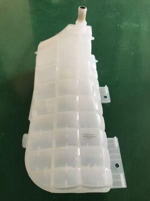 High Quality HD Truck Expansion Tank for Volvo Vn, Vnl Plastic Aluminum Radiator