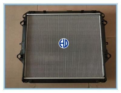 Aluminum Plastic Auto Radiator for Revo