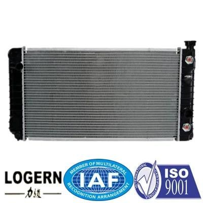 Assembly Auto Radiator for Pickups/Blazers&prime;88-94 at Dpi 681